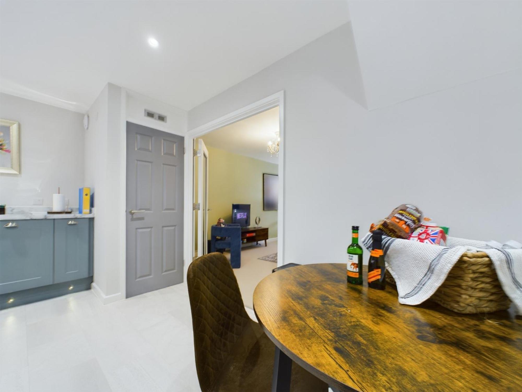 Appartamento Modern Duplex Central Free Parking Wi-Fi Cheltenham Esterno foto